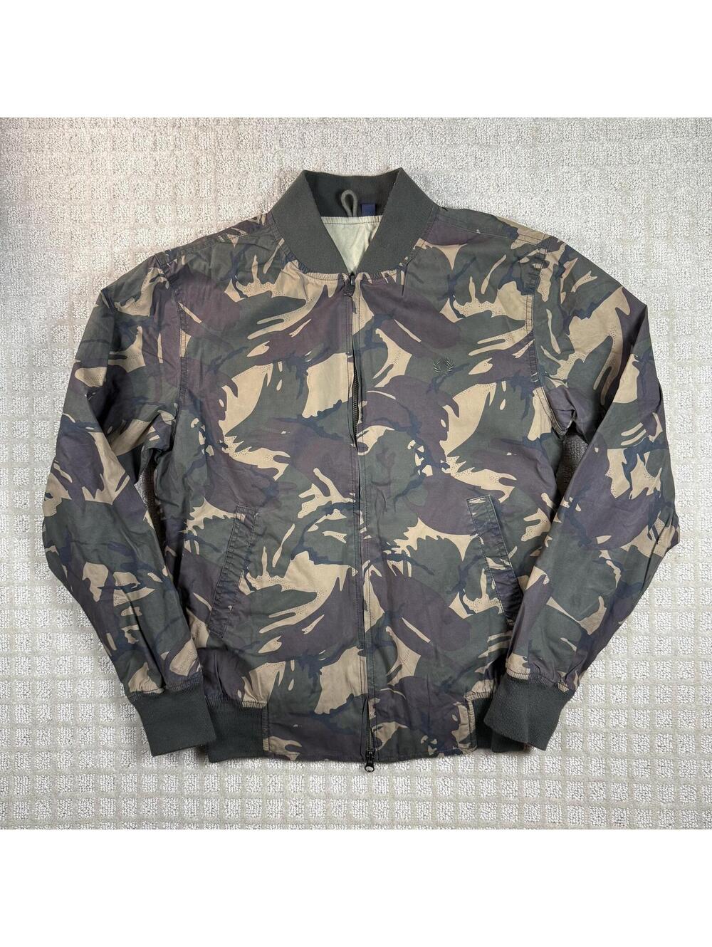 fred perry camo bomber jacket small